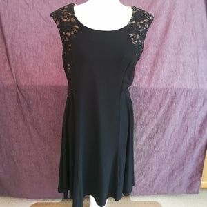 Black Elegant Sleeveless Cocktail Dress